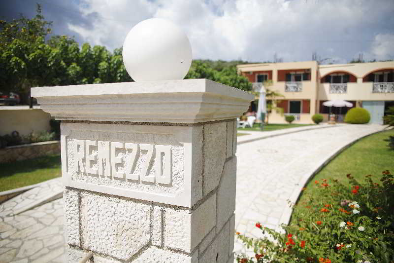 Remezzo Studios & Apartments Ammoudi Zewnętrze zdjęcie