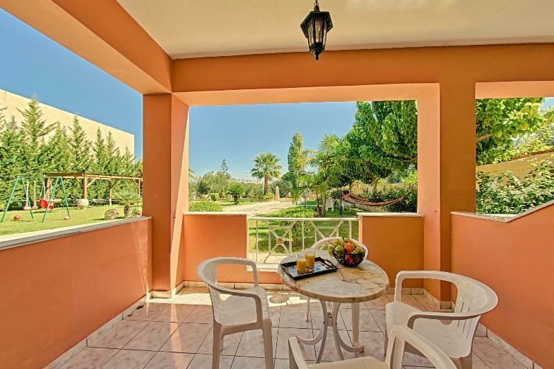 Remezzo Studios & Apartments Ammoudi Zewnętrze zdjęcie